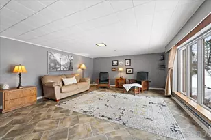 38W443 Sunset Dr, Saint Charles, IL 60175 - Photo 20