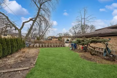 700 Lamon Avenue, Wilmette, IL 60091 - Photo 24