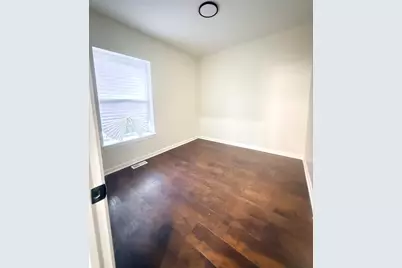 [Address not provided], Chicago, IL 60615 - Photo 8