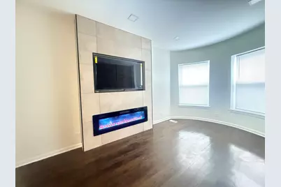 [Address not provided], Chicago, IL 60615 - Photo 2