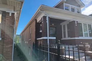 6441 S Campbell Ave, Chicago, IL 60629 - Photo 2