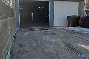 3742 W 59th St, Chicago, IL 60629 - Photo 10