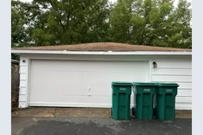 3220 Emmaus Avenue, Zion, IL 60099 - Photo 4