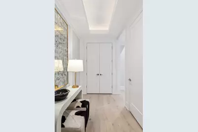 116 N Willard Court #301, Chicago, IL 60607 - Photo 2