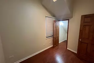 2028 N Hamlin Ave, Chicago, IL 60647 - Photo 10