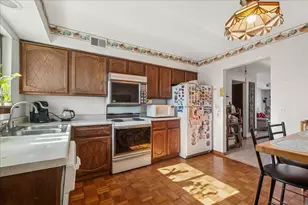 3266 Sanders Rd, Northbrook, IL 60062 - Photo 10