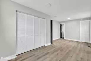 338 Indianwood Dr, Park Forest, IL 60466 - Photo 14