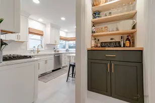 231 Burton St, Grayslake, IL 60030 - Photo 6