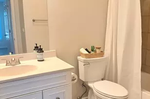 1060 Newport Harbor, Schaumburg, IL 60193 - Photo 14