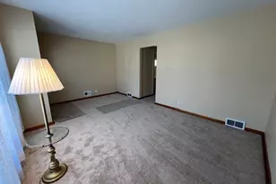 3704 S 53rd Ave, Cicero, IL 60804 - Photo 8