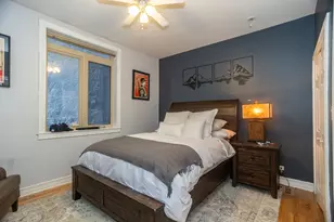 2645 W Haddon Ave, Chicago, IL 60622 - Photo 6