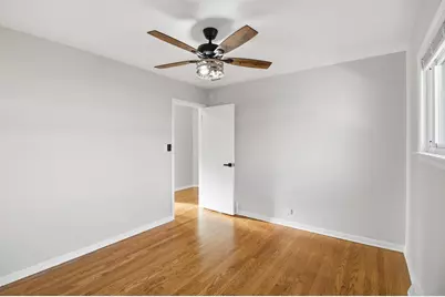 8444 Drake Avenue, Skokie, IL 60076 - Photo 16