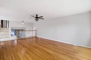 8444 Drake Ave, Skokie, IL 60076 - Photo 6