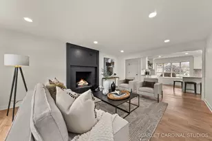 8 Concord Dr, Oak Brook, IL 60523 - Photo 14