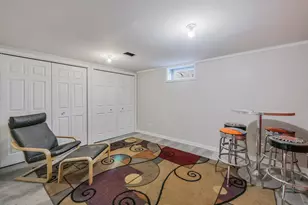 21W051 Woodview Dr, Itasca, IL 60143 - Photo 30