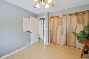 21W051 Woodview Dr, Itasca, IL 60143 - Photo 20