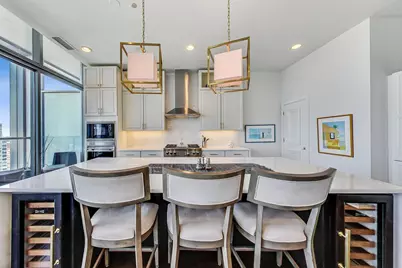 [Address not provided], Chicago, IL 60603 - Photo 10