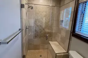 754 S Spring Rd, Elmhurst, IL 60126 - Photo 8