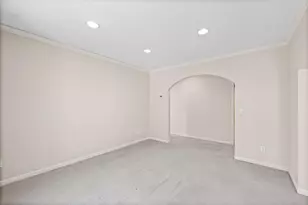 1722 Lakeside Dr, Champaign, IL 61821 - Photo 8