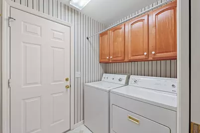 1722 Lakeside Drive, Champaign, IL 61821 - Photo 12