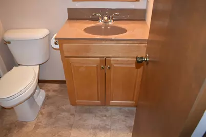 44 Crystal Court #B-2, Pontiac, IL 61764 - Photo 16