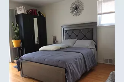 249 Wheeling Avenue, Wheeling, IL 60090 - Photo 8