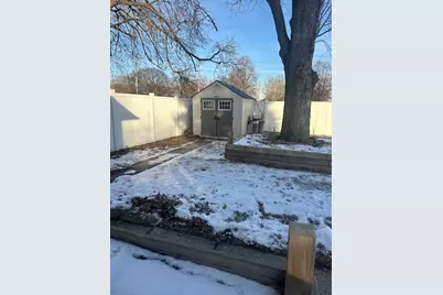 4001 W 90th Place, Hometown, IL 60456 - Photo 4