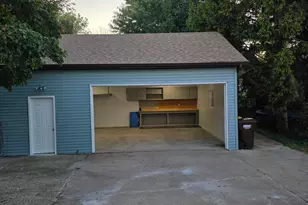 422 Damen St, Marengo, IL 60152 - Photo 38