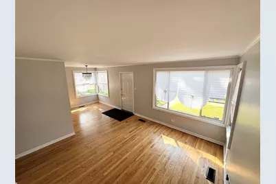 14315 Dobson Avenue, Dolton, IL 60419 - Photo 2