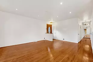 9410 Lawler Ave, Skokie, IL 60077 - Photo 4