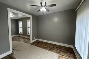 7619 S Saginaw Ave, Chicago, IL 60649 - Photo 10