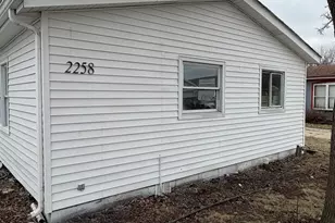 2258 Rush St, Lynwood, IL 60411 - Photo 6