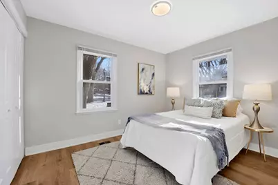 2011 Cleveland Street, Evanston, IL 60202 - Photo 22