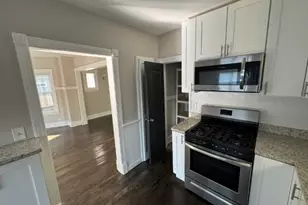 908 Clinton Ave, Oak Park, IL 60304 - Photo 10