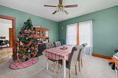 225 E Wells Street, Geneseo, IL 61254 - Photo 6