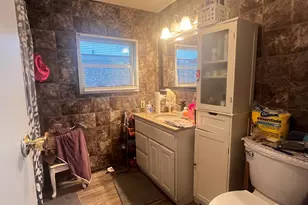 1570 N 30th Rd, Ottawa, IL 61350 - Photo 10