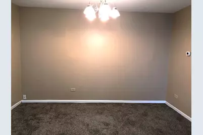 1331 S Finley Road #208, Lombard, IL 60148 - Photo 4