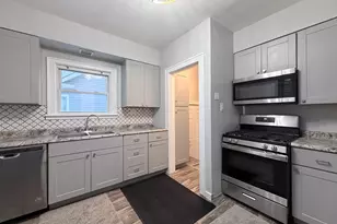 3751 Stella Blvd, Steger, IL 60475 - Photo 6