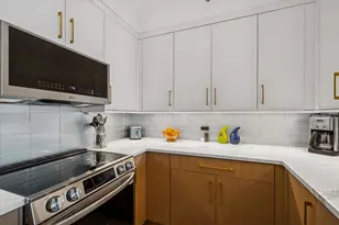 130 N Garland Ct, Chicago, IL 60602 - Photo 8