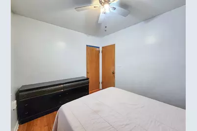 6327 N Kedzie Avenue, Chicago, IL 60659 - Photo 12