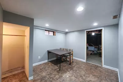 6327 N Kedzie Avenue, Chicago, IL 60659 - Photo 26