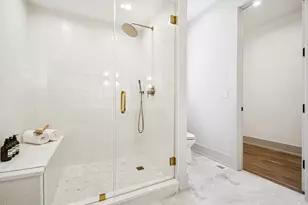 2246 W Lyndale St, Chicago, IL 60647 - Photo 22