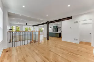 7427 S Oglesby Ave, Chicago, IL 60649 - Photo 8