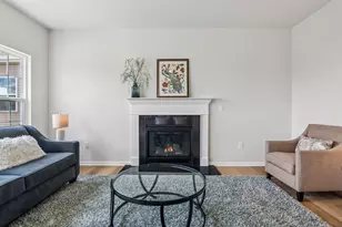 607 Virginia St, Elburn, IL 60119 - Photo 8