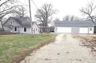 201 Woodruff St, Marseilles, IL 61341 - Photo 2