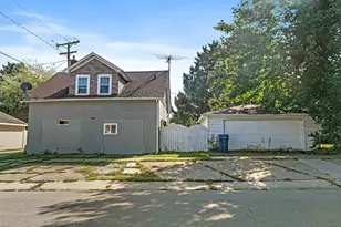 1101 Adams St, North Chicago, IL 60064 - Photo 2