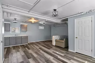 1101 Adams St, North Chicago, IL 60064 - Photo 8