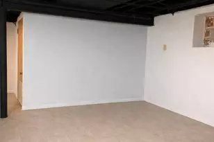 9044 S Merrill Ave, Chicago, IL 60617 - Photo 38