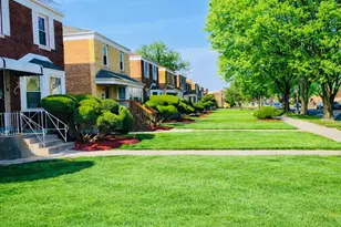 9044 S Merrill Ave, Chicago, IL 60617 - Photo 12