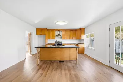 317 E Dearborn Street, Plano, IL 60545 - Photo 10